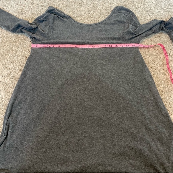 Lovers + Friends Long Sleeve Grey Low Back Tunic Women’s Size Medium - Picture 9 of 12